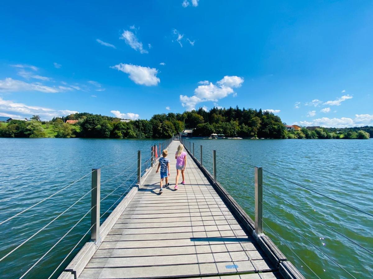 Greenvalleyglamping Sesce Pri Preboldu Exteriér fotografie