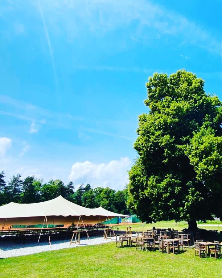 Greenvalleyglamping Sesce Pri Preboldu Exteriér fotografie