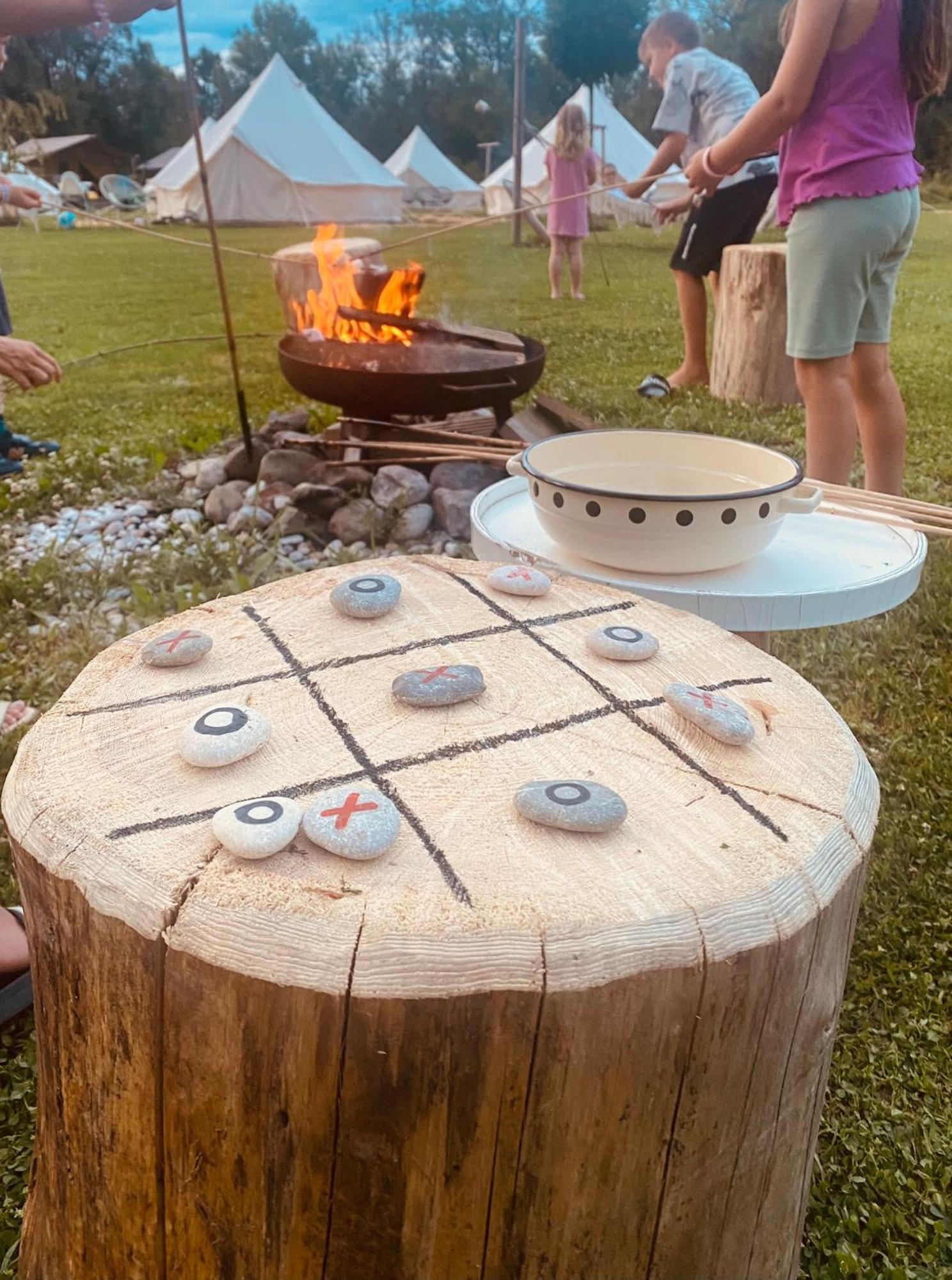 Greenvalleyglamping Sesce Pri Preboldu Exteriér fotografie